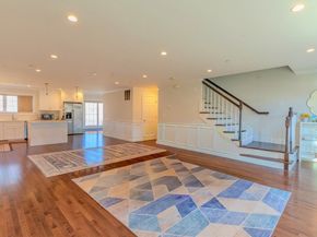 2 Mitchell Ln B, Weymouth MA 02190