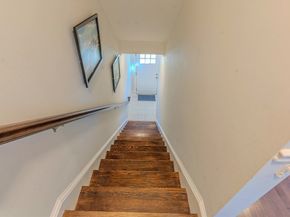 2 Mitchell Ln B, Weymouth MA 02190