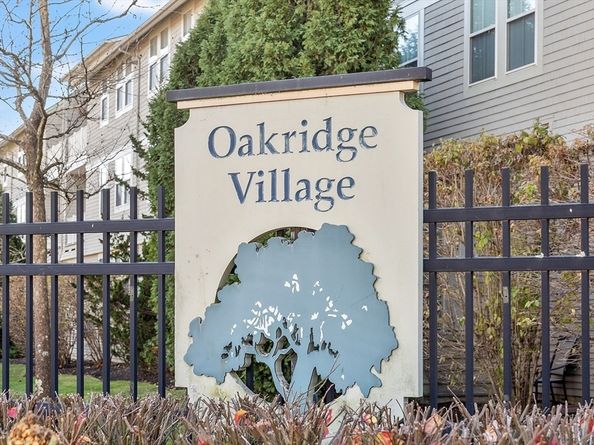 3 Harvest Dr 107, North Andover MA 01845