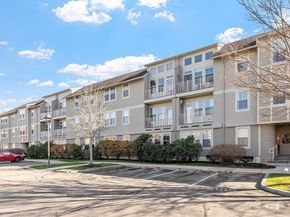 3 Harvest Dr 107, North Andover MA 01845