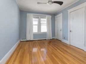 121 Johnson St 3L, Lynn MA 01902