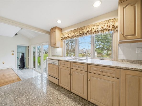 2 Witham Street, Lynnfield MA 01940