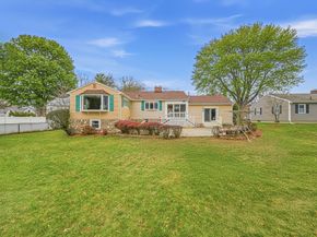2 Witham Street, Lynnfield MA 01940
