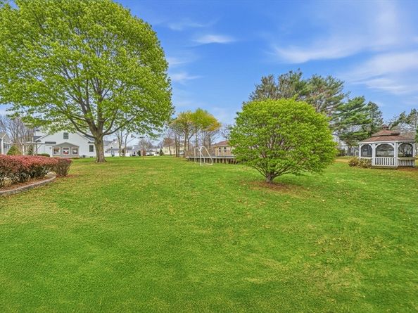 2 Witham Street, Lynnfield MA 01940