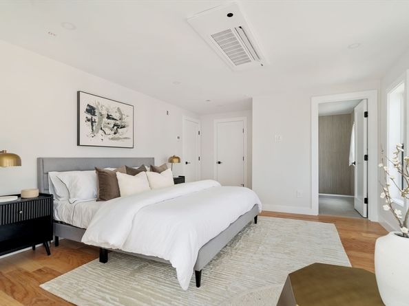 655 Saratoga Street 201, Boston MA 02128