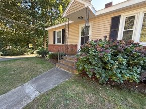 347 Ash St, Reading MA 01867