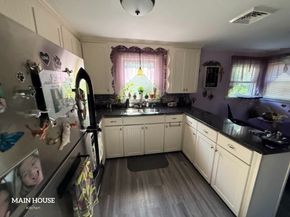 347 Ash St, Reading MA 01867