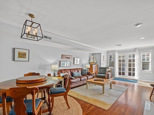 27R West St 4, Beverly MA 01915