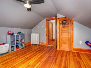 77 Lovewell St, Gardner MA 01440