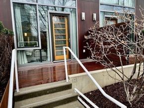 2 Earhart 121, Cambridge MA 02141