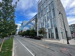 2 Earhart 121, Cambridge MA 02141