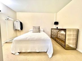 2 Earhart 121, Cambridge MA 02141