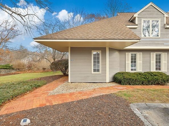 3 Strathmore Shire Dr A, Uxbridge MA 01569