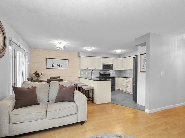 3 Strathmore Shire Dr A, Uxbridge MA 01569