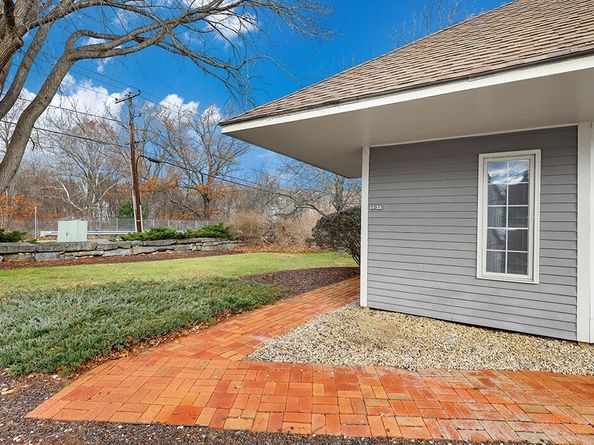 3 Strathmore Shire Dr A, Uxbridge MA 01569