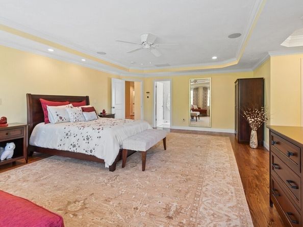 9 Morningside Drive, Shrewsbury MA 01545