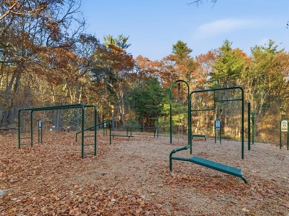 9 Thomas St. C11, Saugus MA 01906