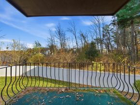 9 Thomas St. C11, Saugus MA 01906