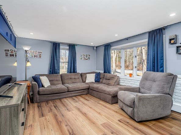 18 Corey Hill Rd, Ashburnham MA 01430