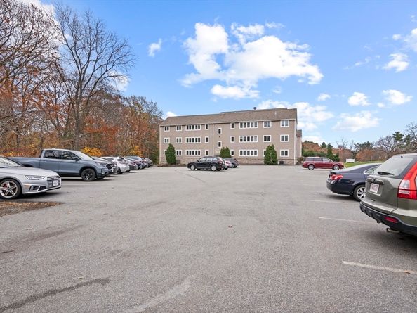 38 Dunham Road 201, Beverly MA 01915