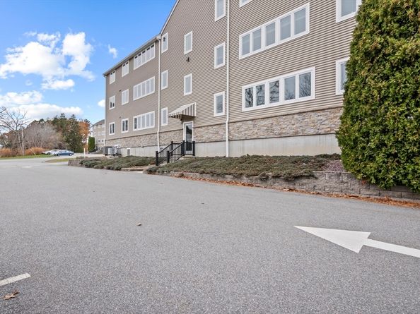 38 Dunham Road 201, Beverly MA 01915