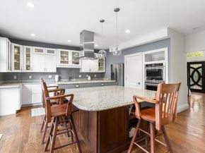 676 Franklin St, Duxbury MA 02332