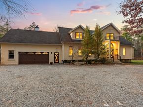 676 Franklin St, Duxbury MA 02332