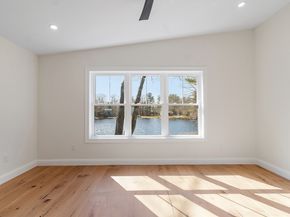 16 2nd St, Winchendon MA 01475