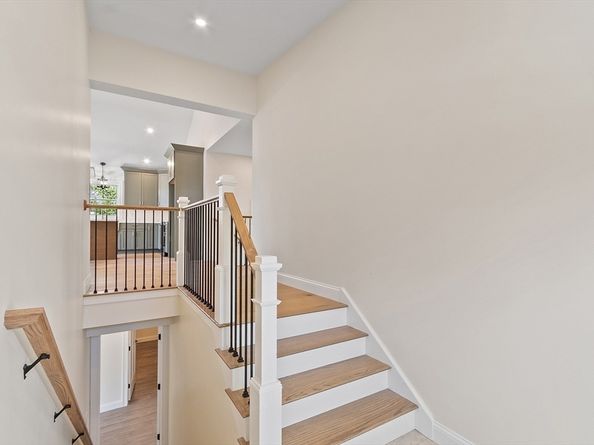 16 2nd St, Winchendon MA 01475