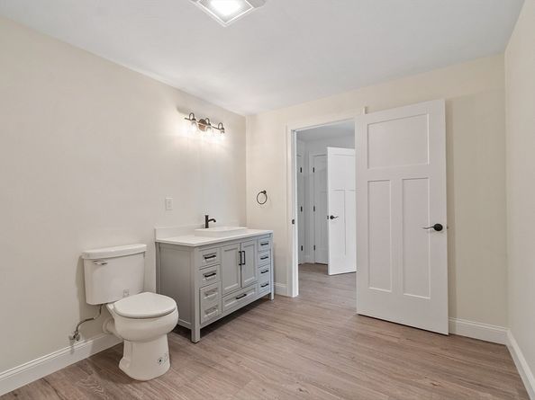 16 2nd St, Winchendon MA 01475