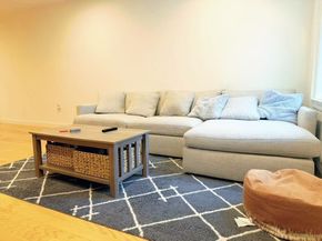 16 Taylor Dr 1010, Reading MA 01867