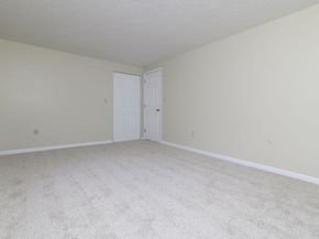 135 Grove St 110, Rockland MA 02370