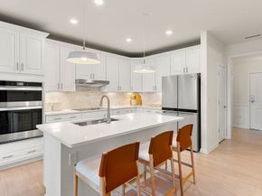 2 Codman Way 411, Westborough MA 01581