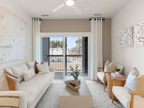 2 Codman Way 411, Westborough MA 01581