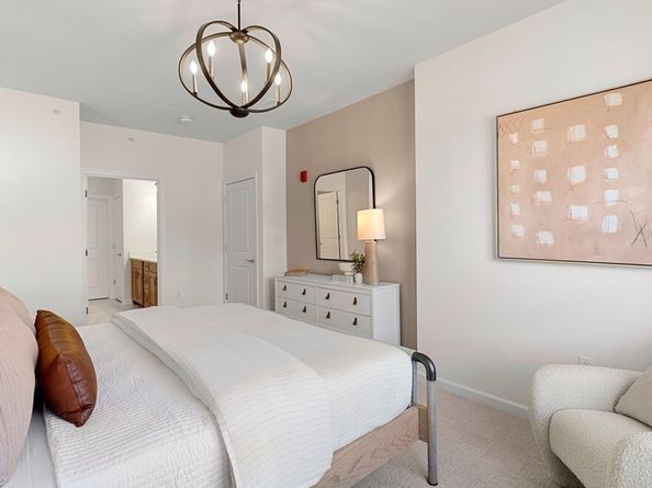 2 Codman Way 411, Westborough MA 01581