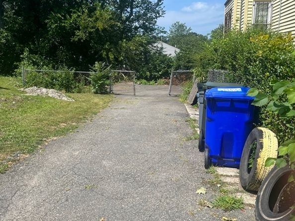 34 Ridlon Rd, Boston MA 02136