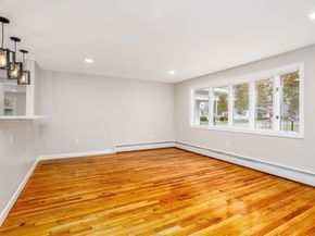 44 Old Brook Rd, Leominster MA 01453