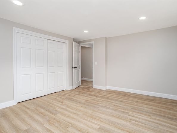 44 Old Brook Rd, Leominster MA 01453