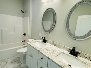 2 Touraine St, Worcester MA 01604