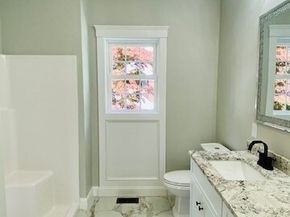 2 Touraine St, Worcester MA 01604