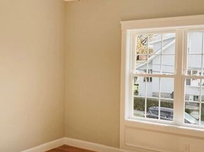 2 Touraine St, Worcester MA 01604