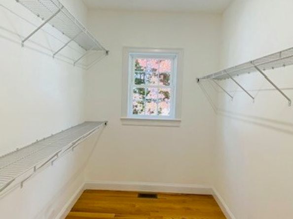 2 Touraine St, Worcester MA 01604