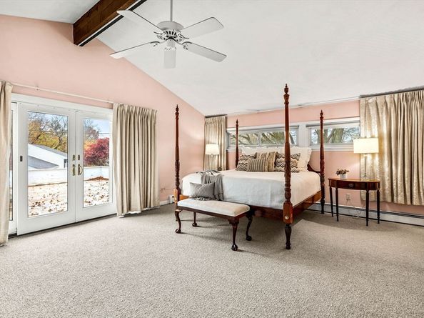 10 Quadrant Road, Salem MA 01970