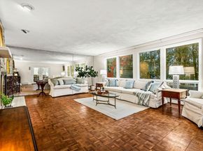 10 Quadrant Road, Salem MA 01970