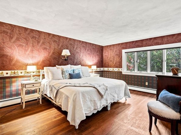 10 Quadrant Road, Salem MA 01970