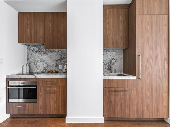 430 Stuart 1507, Boston MA 02116