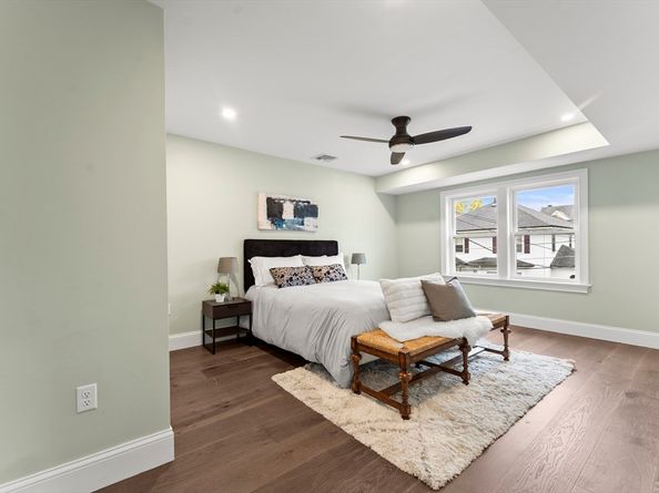 15 King Ave, Medford MA 02155