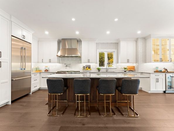 15 King Ave, Medford MA 02155