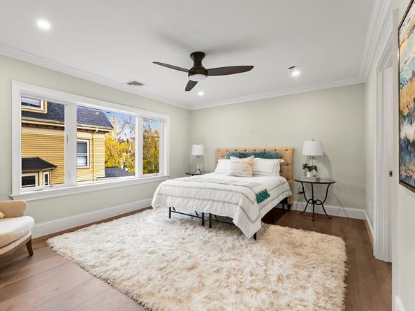 15 King Ave, Medford MA 02155