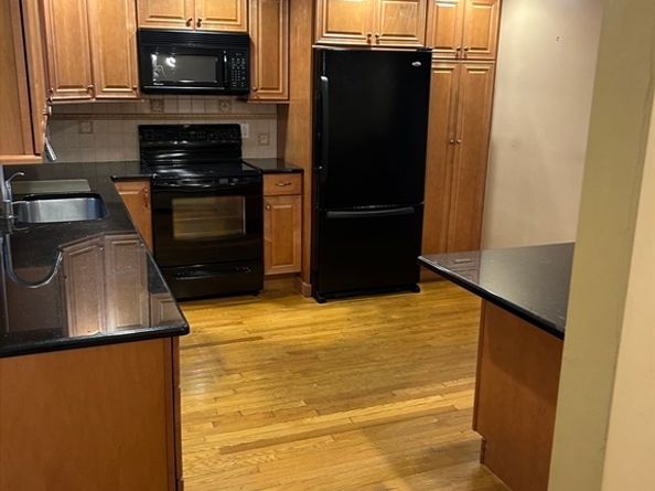 21 Athens Dr, Saugus MA 01906